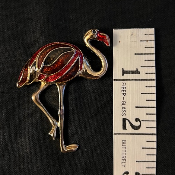 Flamingo Brooch - Picture 5 of 9